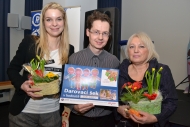 Slavnostní předání šeku z projektu Antistresového diáře Kiwanis